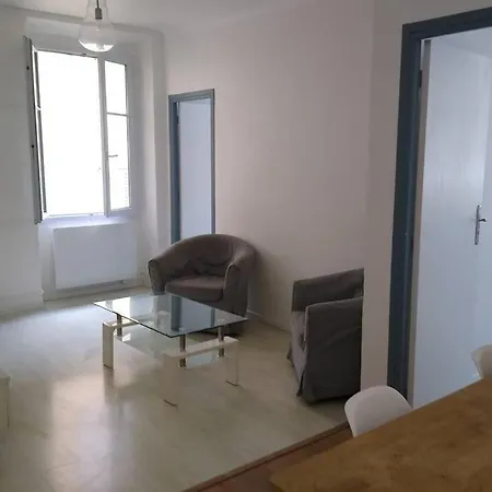 Old Center Last Stage * 니스